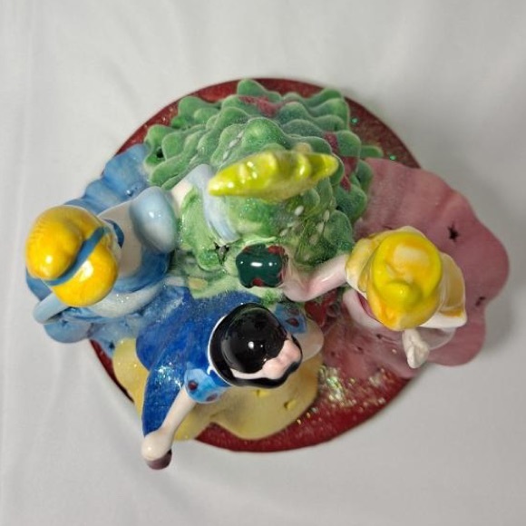 Disney Princesses Ceramic Lighted Christmas Tree Figurine Holiday UNTESTED - Picture 8 of 8